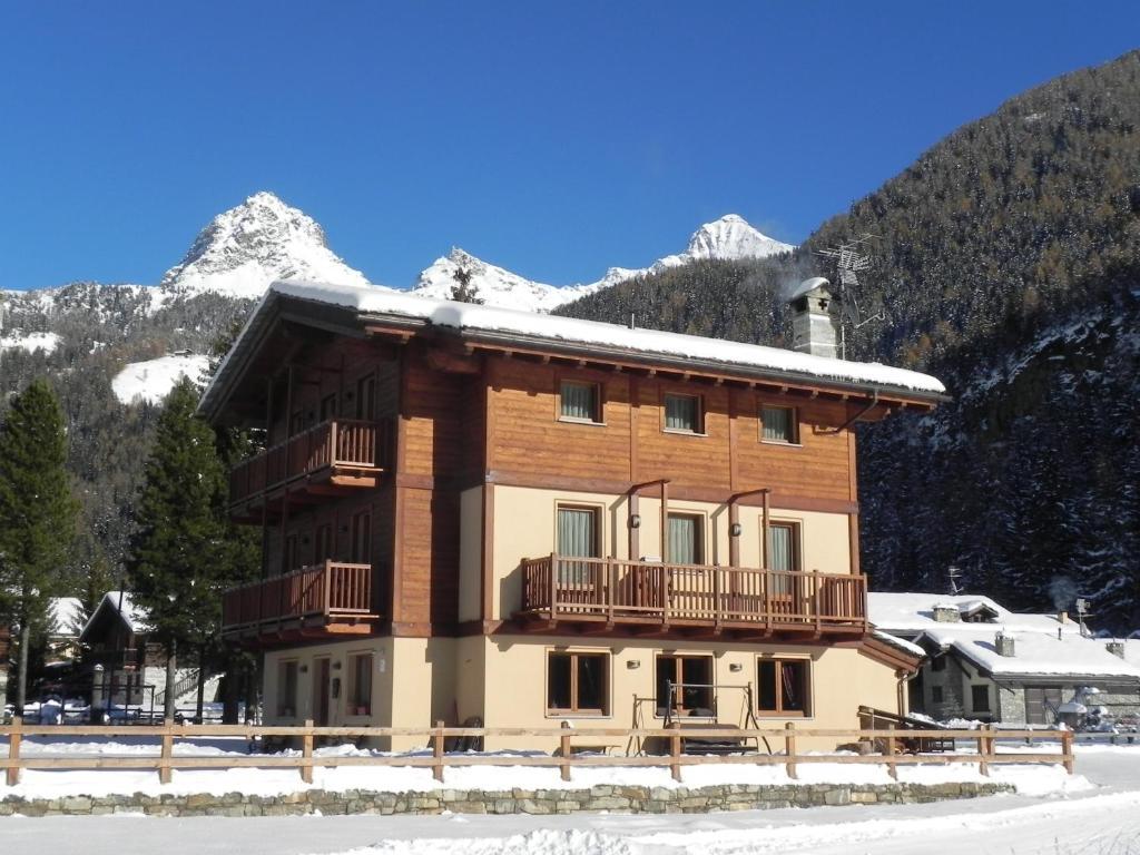 Villa Americana Chambres D'Hotes Champoluc Εξωτερικό φωτογραφία